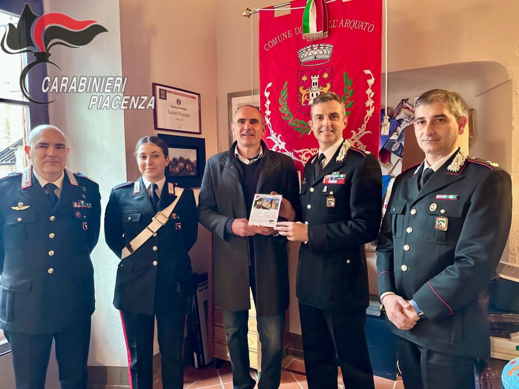 Calendario dell'Arma dedicato ai borghi d'Italia, tra cui Castell'Arquato - Libertà  Piacenza