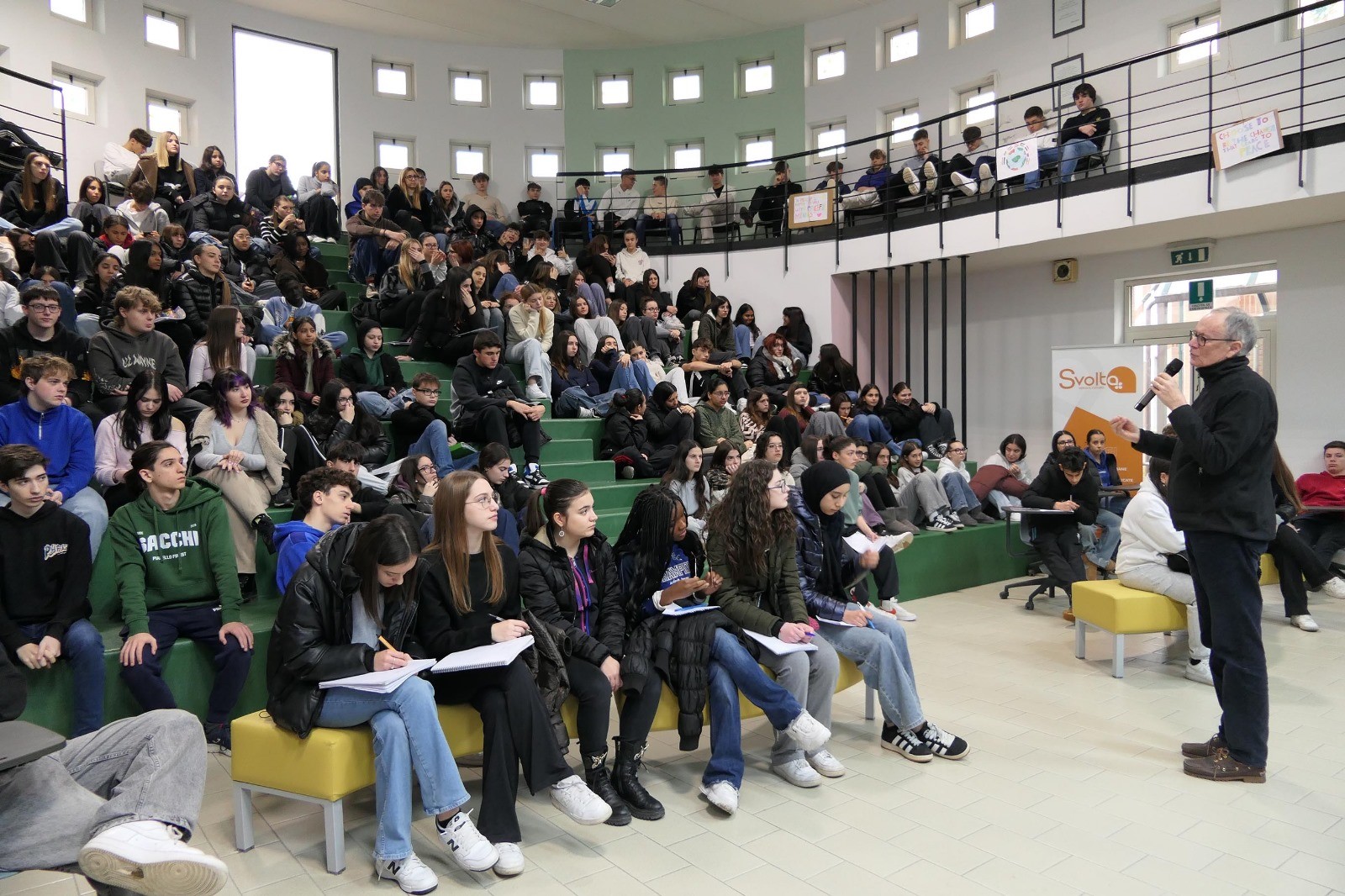 Oncological Prevention: Students of Val Tidone Meet Health Professionals